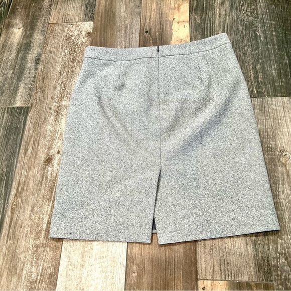 J.CREW $110 light gray Classic Lined Pencil Skirt Double Serge Wool Size 8 - Picture 8 of 9